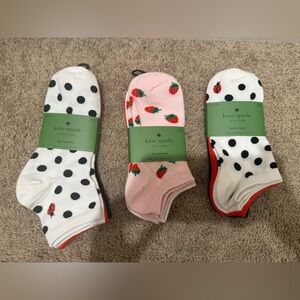 “New” Kate Spade Polka Dot and Strawberry Socks (Onesize) 3pairs per pack